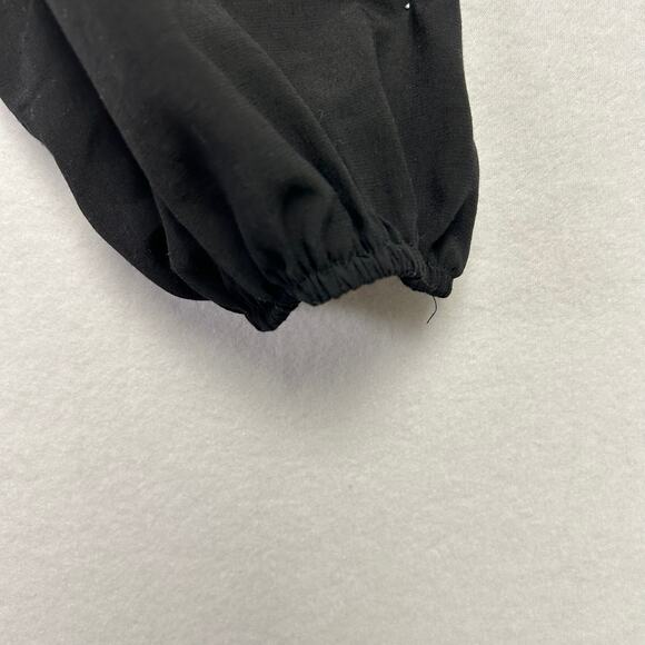 Feminine Romantic Modern Black Long Sleeve Puffed Sleeve Crop Top - Picture 5 of 11